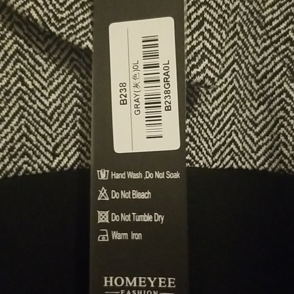 Dress - Picture 4 of 4